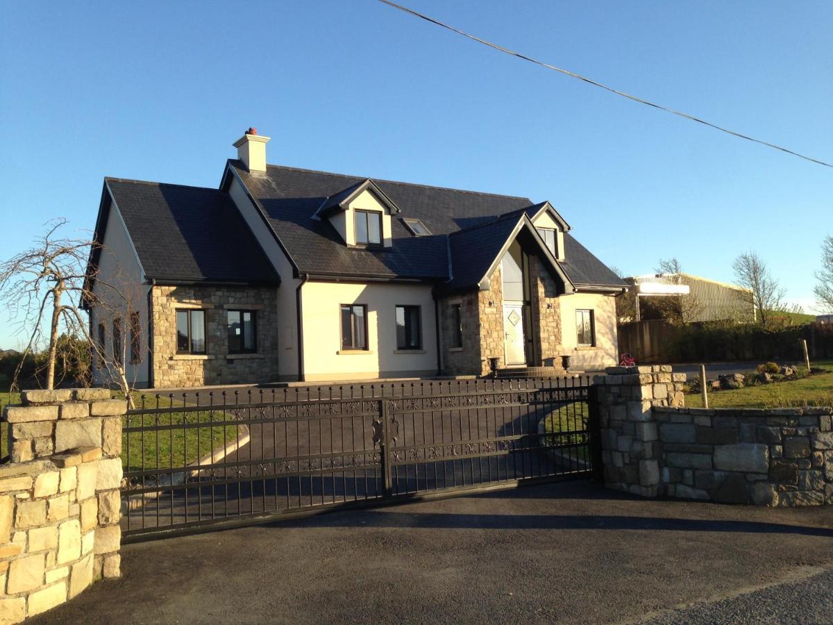 Railway View - Connemara Bed & Breakfast Recess Eksteriør bilde